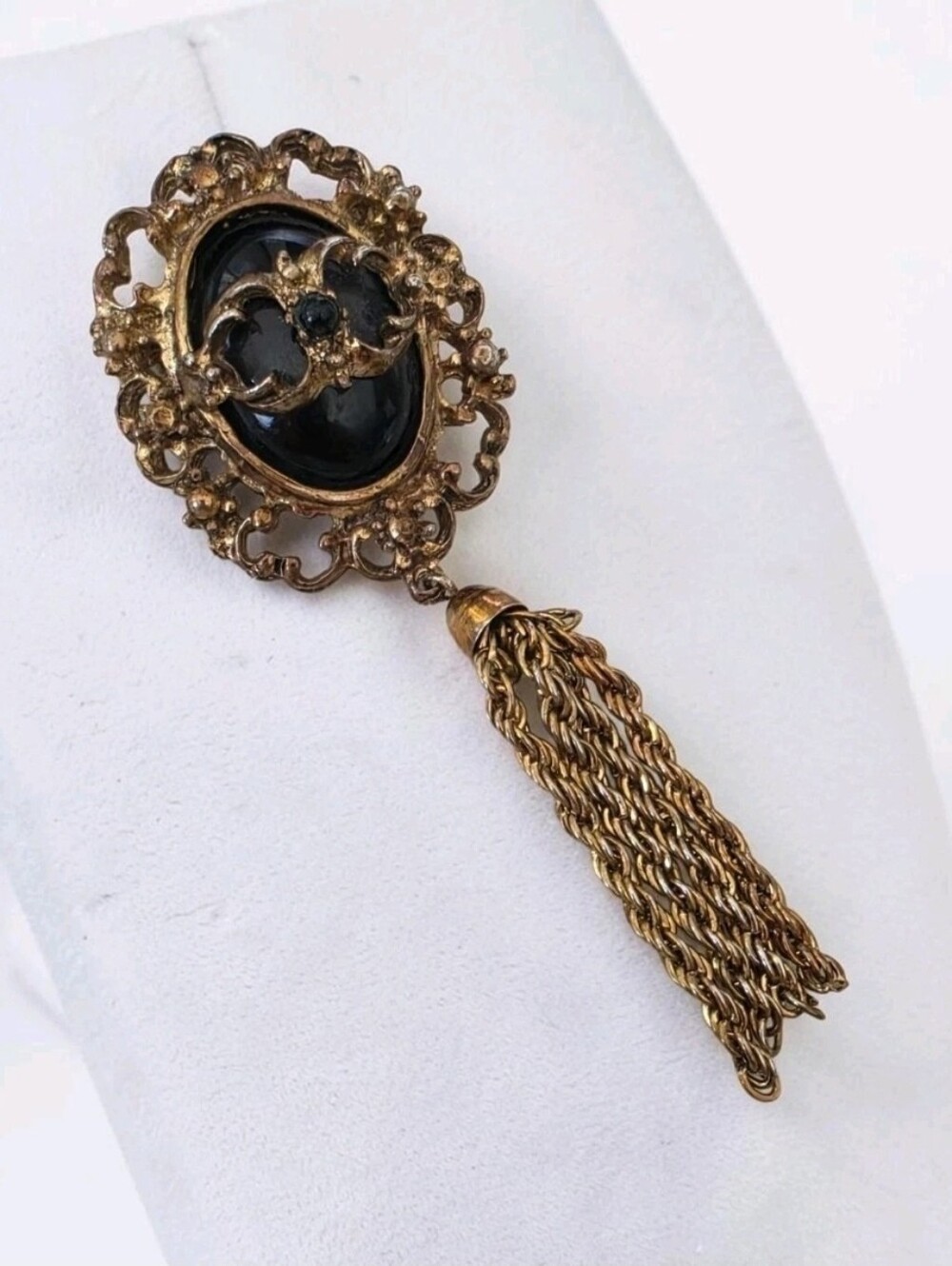 Vintage Black Cabochon Mourning Style Brooch Gold Tone Tassel Victorian Revival